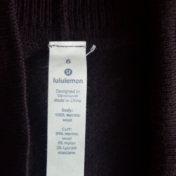 Lululemon Sit In Lotus Wrap II - Picture 5 of 9